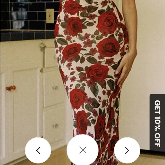 Commense Red and Green floral spaghetti Strapl Bodycon Dress - Picture 10 of 12